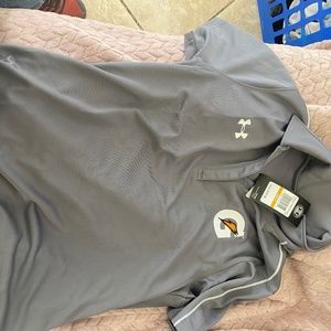 Under armor women’s shirt